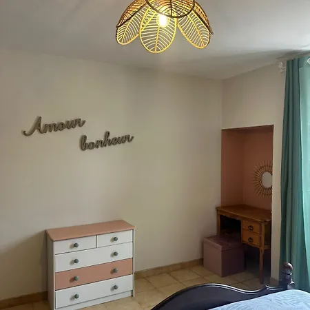 A La Ferme Apartment *